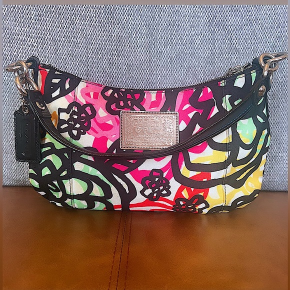 Coach Handbags - VINTAGE COACH POPPY Groovy Floral Graffiti Shoulder Bag 15590!